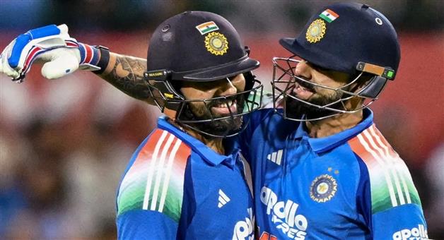Khabar Odisha:Virat-Kohli-has-become-the-worlds-number-2-batsman-in-ODIs-while-Rohit-Sharma-is-number-1