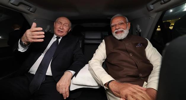 Khabar Odisha:When-did-Modi-and-Putin-first-meet-Russia-refreshes-historical-memories-by-sharing-a-24-year-old-photo
