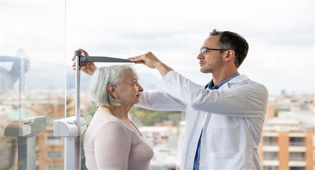 Khabar Odisha:Whose-height-suddenly-decreases-What-causes-this-problem