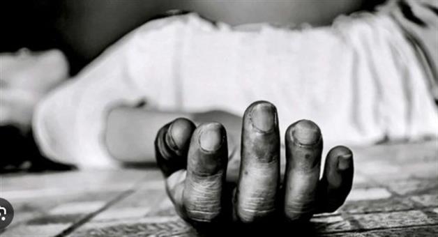 Khabar Odisha:Wife-consumes-poison-after-hearing-news-of-husbands-death