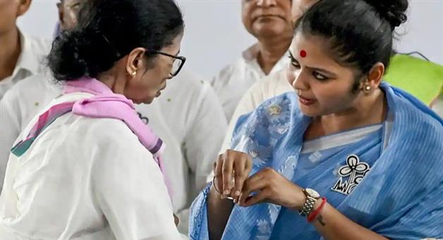 Khabar Odisha:Will-Saayoni-Ghosh-Leave-TMC-Speculations-Rise-As-Star-MP-Rumored-to-Join