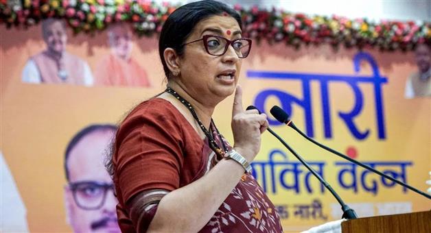 Khabar Odisha:Women-will-not-forgive-Smriti-Irani-attacks-Congress-over-Womens-Reservation-Bill