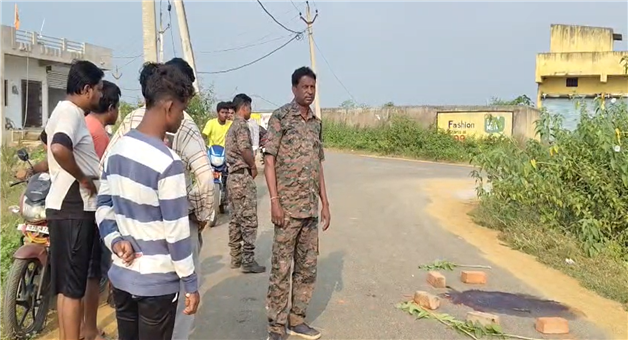 Khabar Odisha:a-man-died-in-bear-attack-at-kantabanji-area