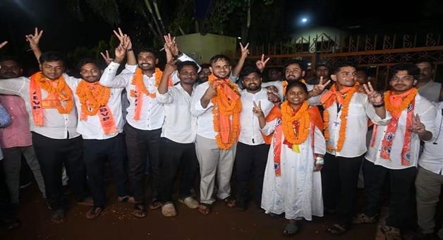 Khabar Odisha:abvp-wins-at-vani-vihar-and-bcjd-wins-at-rd-university
