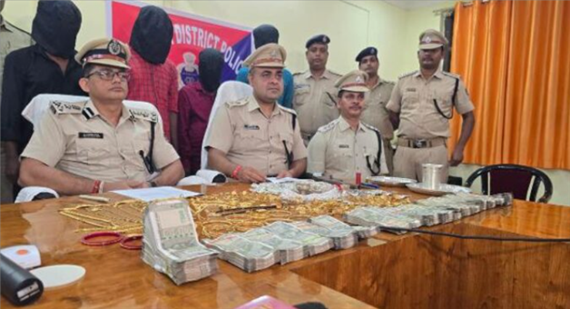 Khabar Odisha:again-two-accused-arrested-in-khordha-jankia-jwellery-loot-case