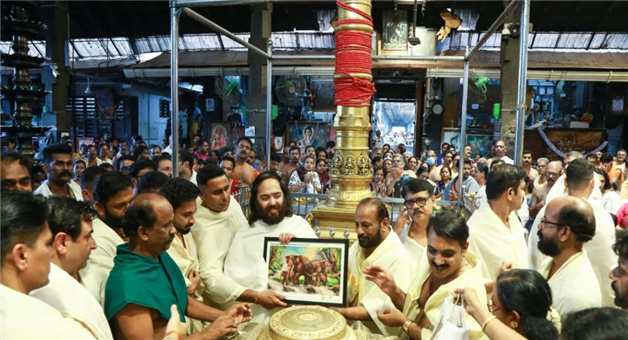 Khabar Odisha:anant-ambani-donates-to-guruvayur-temple-for-elephant-welfare