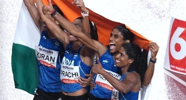 Khabar Odisha:asian-games-women-relay-team-bags-gold