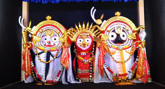 Khabar Odisha:bankachuda-besha-in-mahaprabhu--news