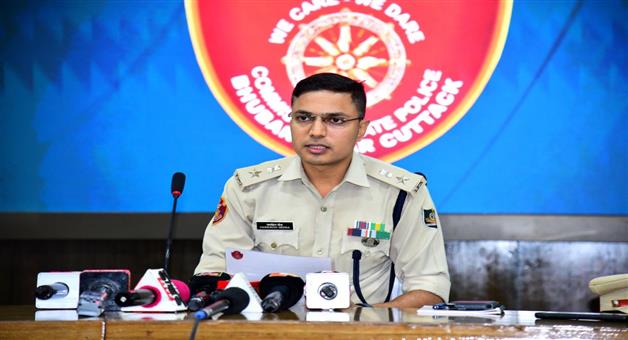 Khabar Odisha:bhubaneswar-dcp-jagmohan-meena-resigns-from-service