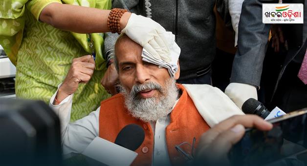 Khabar Odisha:bjp-mp-pratap-sarangi-shifted-to-a-private-medical