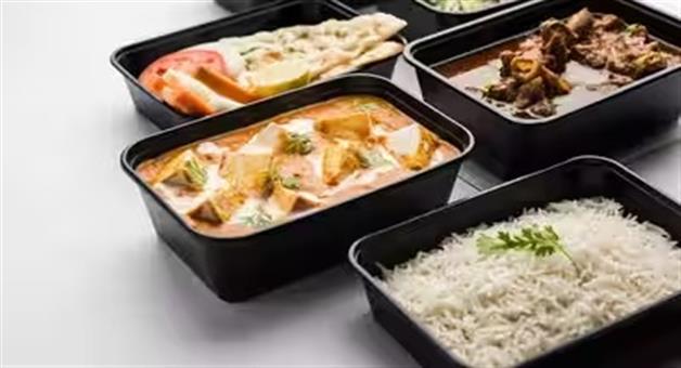 Khabar Odisha:black-plastic-food-containers-health-risks