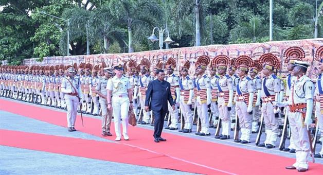 Khabar Odisha:braja-mohan-ram-takes-oath-as-new-governor-of-odisha