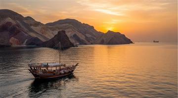 Khabar Odisha:cargo-ship-sinks-strait-of-hormuz-indian-killed