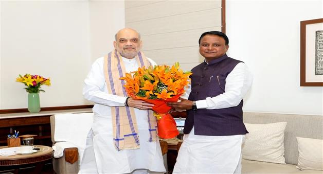 Khabar Odisha:cm-mohan-majhi-meets-amit-shah-discusses-odisha-law-and-order-flood-situation-and-development-projects