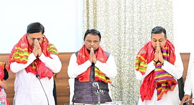 Khabar Odisha:cm-mohan-majhi-reviews-the-preparation-of-rath-yatra