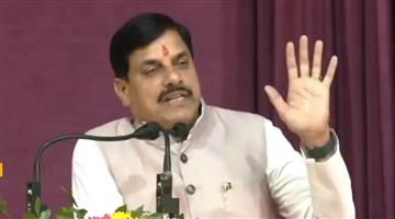 Khabar Odisha:cm-mohan-yadav-action-mode-chhindwara-cmho-suspended