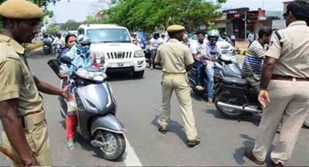 Khabar Odisha:commissionerate-traffic-police-starts-vehicle-inspection-process-in-cuttack-city