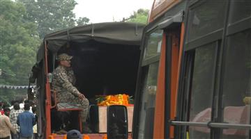 Khabar Odisha:crpf-jawan-jay-prakash-gahir-mortal-remains-reaches-kantabanji
