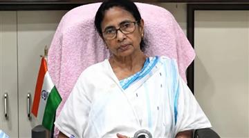 Khabar Odisha:culcutta-highcourt-gives-permission-mamata-to-use-bank-account
