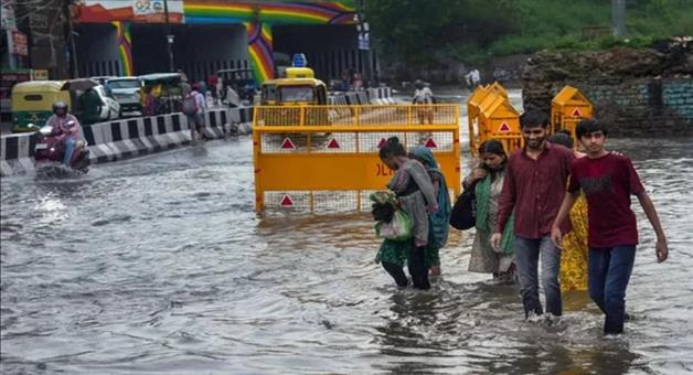 Khabar Odisha:cyclone-arnab-and-heavy-rain-alert-in-17-states-in-the-next-7-hours-wind-speed-up-to-75-kmph