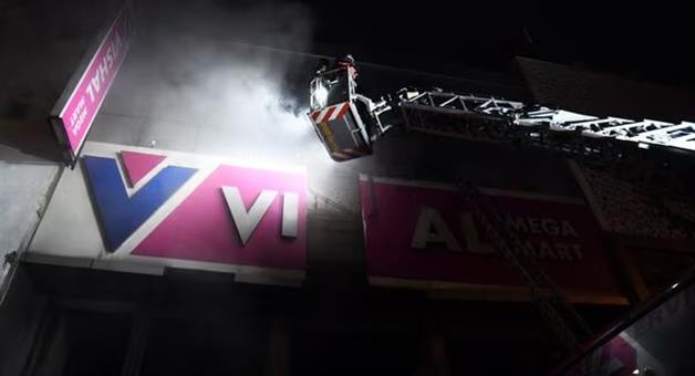 Khabar Odisha:delhi-karol-bagh-fire-breaks-out-in-vishal-mall-know-how-the-accident-happened