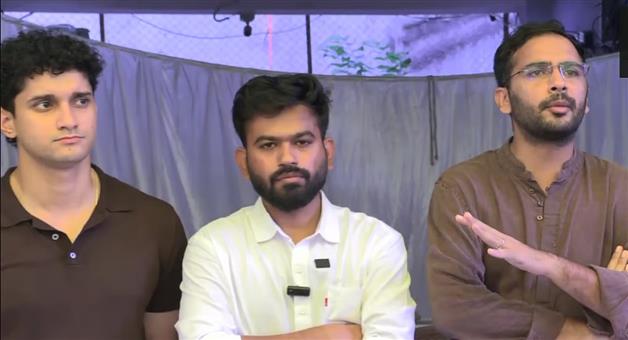 Khabar Odisha:delhi-police-detains-saurav-das-and-ashutosh-ranka