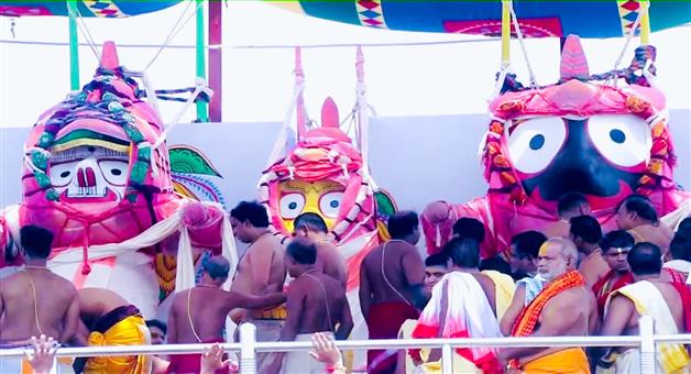 Khabar Odisha:devasnan-purnima-rituals-is-going-smoothly-says-puri-collector