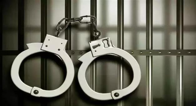 Khabar Odisha:driver-of-laxmipur-mla-arrested-for-misbehaving-with-minor-girl-in-train