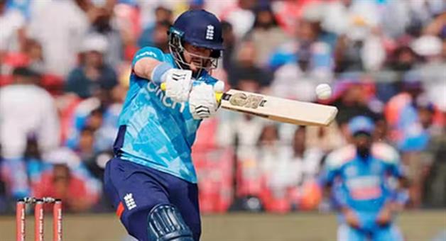 Khabar Odisha:england-are-981-after-15-over-in-barabati-one-day