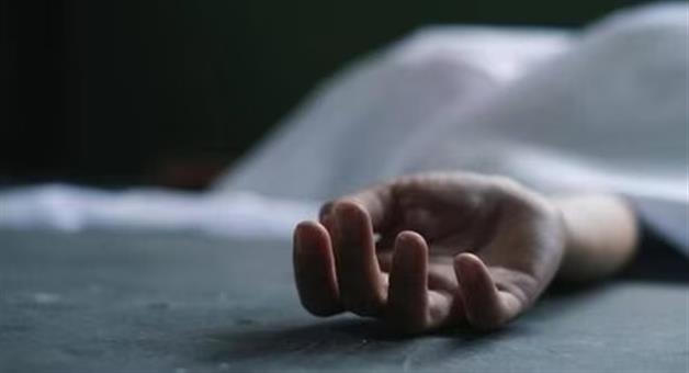 Khabar Odisha:father-dead-and-son-missing-after-lightning-strikes-in-the-middle-of-the-ocean