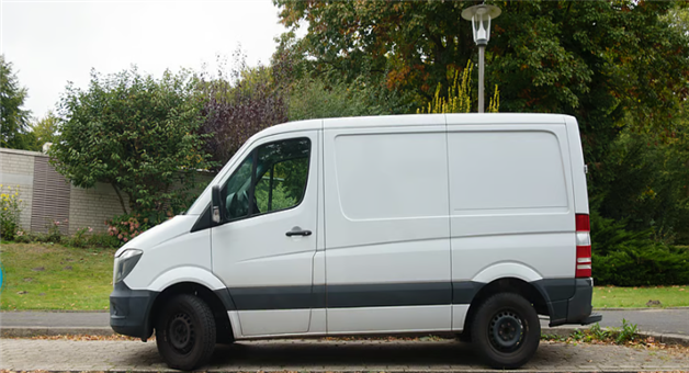 Khabar Odisha:france-father-locked-son-in-van-for-two-years-girlfriend-dislike-child-abuse-crime-news