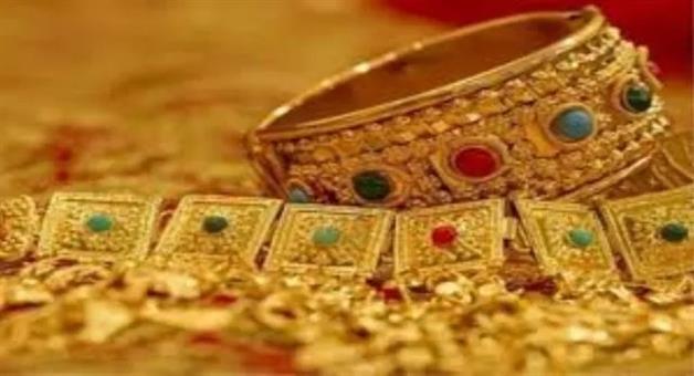 Khabar Odisha:government-increased-import-duty-on-gold-and-silver-by-10-percent