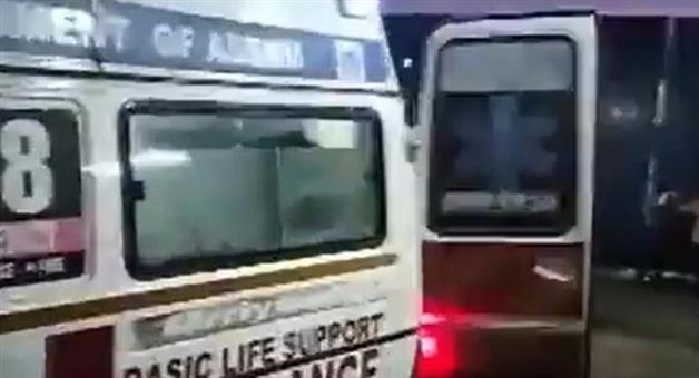 Khabar Odisha:guwahati-hotel-bilas-inn-firing-shooting-deaths-injured