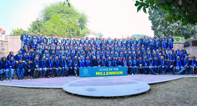 Khabar Odisha:iit-kanpur-2000-almuni-batch-donates-100-cr