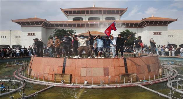 Khabar Odisha:kathmandu-international-airport-shut-down-due-to-violence