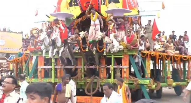 Khabar Odisha:kendrapara-baladevjew-bramhataladwaja-ratha-reached-gundicha-temple-in-4-days