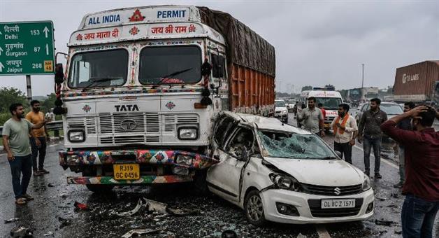 Khabar Odisha:kharap-rasta-road-accidents-government-report