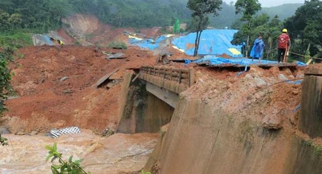 Khabar Odisha:landslide-in-wayanad-2-killed-and-10-people-are-missing