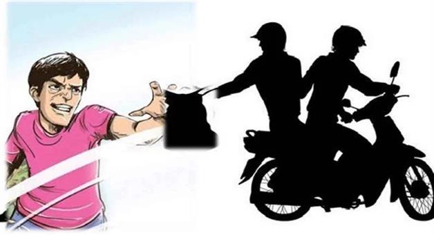 Khabar Odisha:loot-at-gun-point-form-a-jwellery-shopkeeper-in-jajpur
