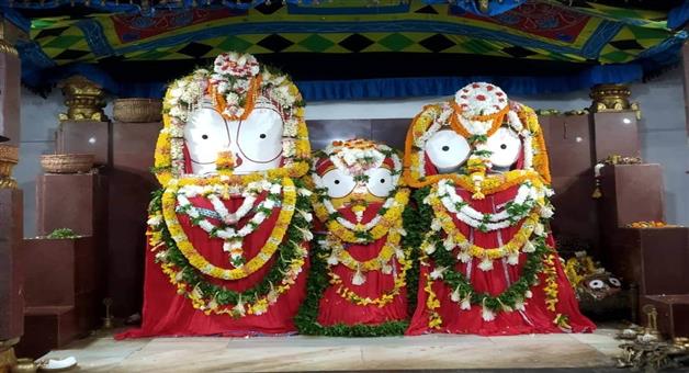 Khabar Odisha:lord-baladevajiu-took-a-bath-on-the-snana-purnima