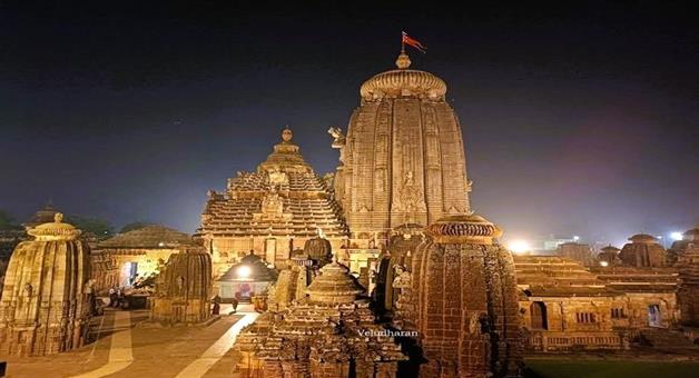 Khabar Odisha:lord-lingaraj-niti-normalised-after-20-hours-bhubaneswar