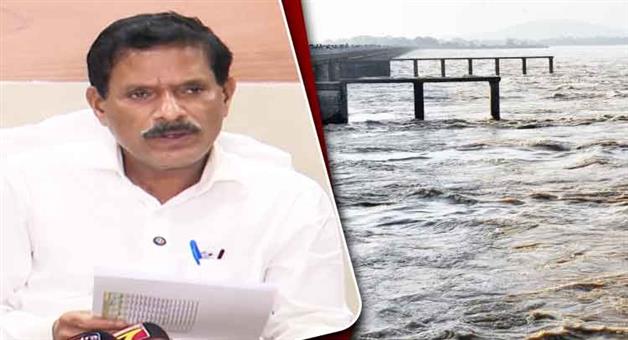 Khabar Odisha:mahanadi-faces-minor-flood-risk-other-rivers-stable-eic