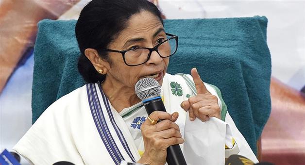 Khabar Odisha:mamata-banerjee-moves-sc-challenging-eci-decision-to-freeze-tmc-name-symbol
