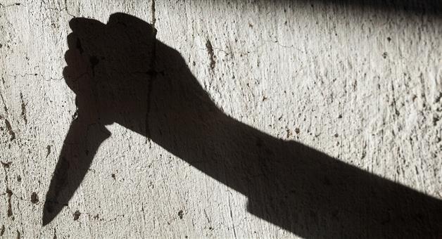 Khabar Odisha:man-attacks-minor-girl-in-bolangir