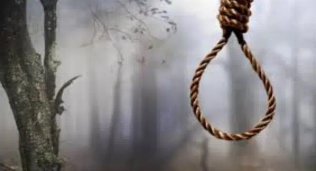 Khabar Odisha:minor-girl-student-found-hanging-inside-hostel-room-in-sundaragada