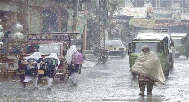 Khabar Odisha:moderate-rain-with-thunderstorms-expected-in-twin-cities-in-next-three-hours