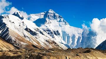 Khabar Odisha:mount-everest-deaths-arun-tiwari-body-left