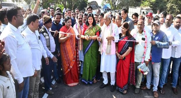 Khabar Odisha:mp-aparajita-sarangi-inaugurates-hanspal-fly-over-bridge