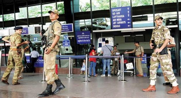 Khabar Odisha:mumbai-airport-csmt-bomb-threat-fake-calls-trigger-police-action