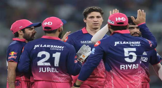 Khabar Odisha:nandre-burger-fined-for-send-off-gesture-to-rishabh-pant